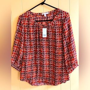 NWT BANANA REPUBLIC BLOUSE w/ buttoned keyhole at neckline and buttoned sleeves